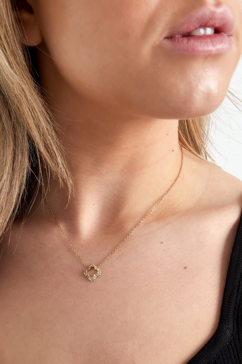 Halskette mit Kleeblatt und Diamanten - Goldfarbe 